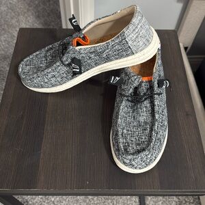 Men’s slip on shoes